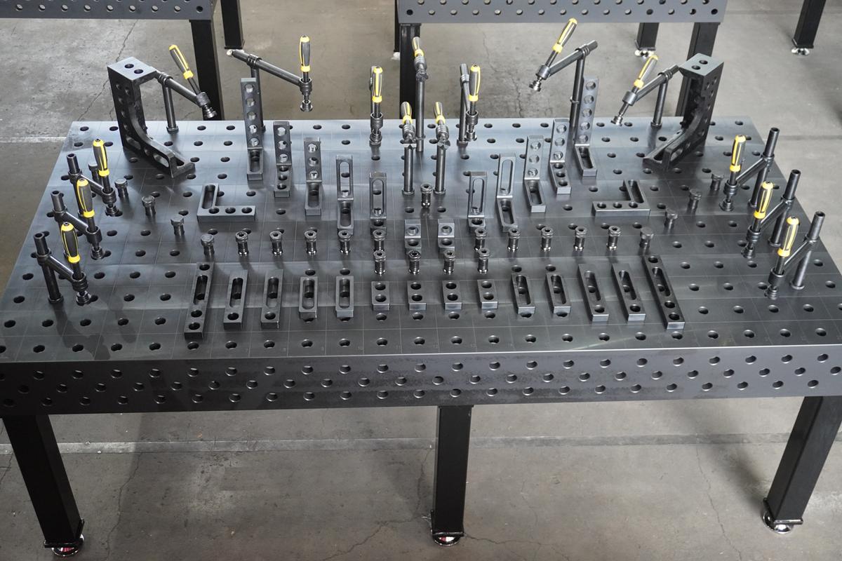 3d-schweisstisch-profi-2400x1200x200x25mm-1