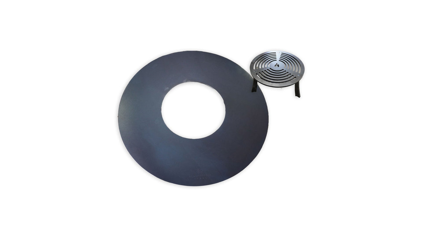 PREMIUM SET Feuerplatte Black Forest Steel 700mm + Grilleinsatz mit Anhebung - 8mm + KOSTENLOSER VERSAND - Hot-tabledance