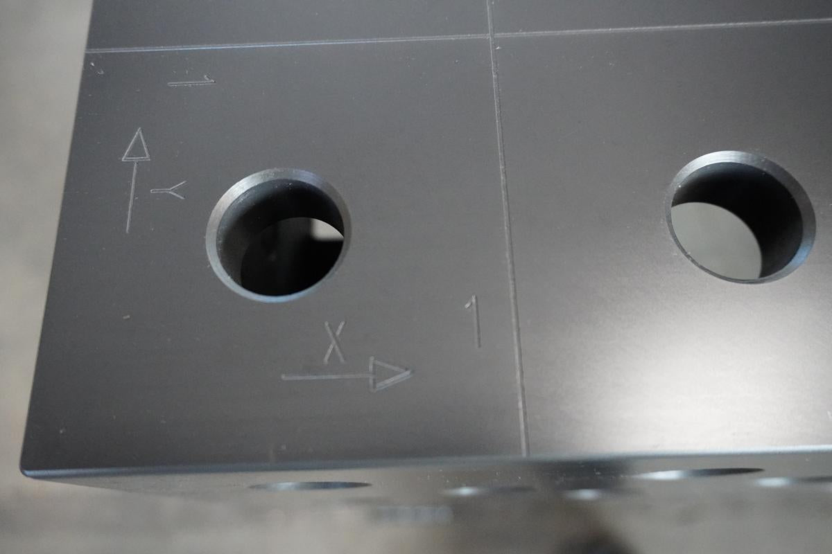 3D Schweißtisch PROFI D28 Plasmanitriert | 2000x1000x200x25mm