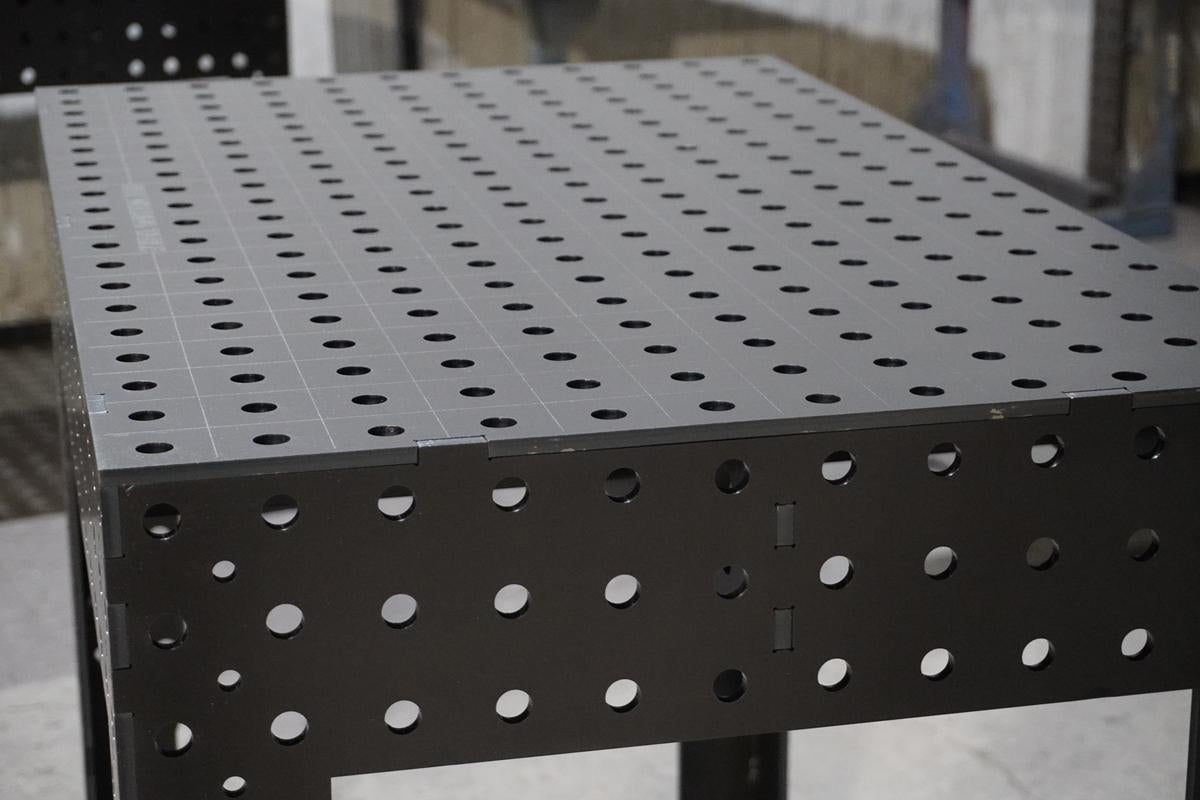 3D Schweißtisch PREMIUM D16 | 1000×600×150×8 mm – Maximale Stabilität &amp; Präzision auf kompakter Fläche
