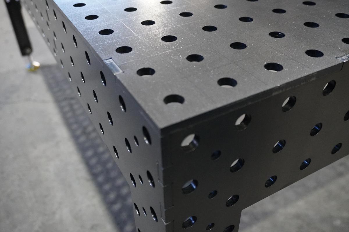 3D Schweißtisch PREMIUM D16 | 2000×1000×200×8 mm