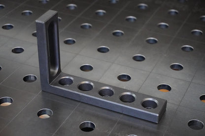 Anschlag-Spannwinkel D16 | 140x30x90x12mm