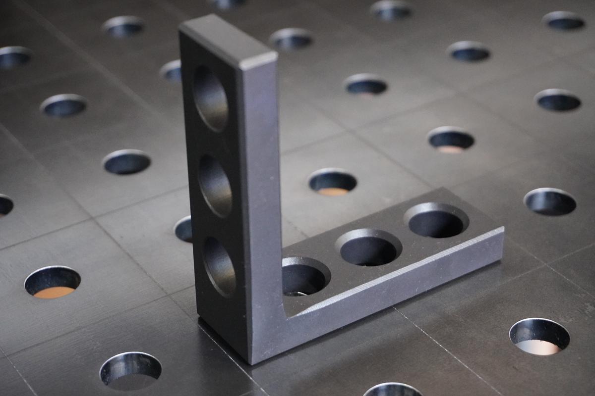 Anschlag-Spannwinkel D16 | 90x30x90x12mm - 6x Rundloch